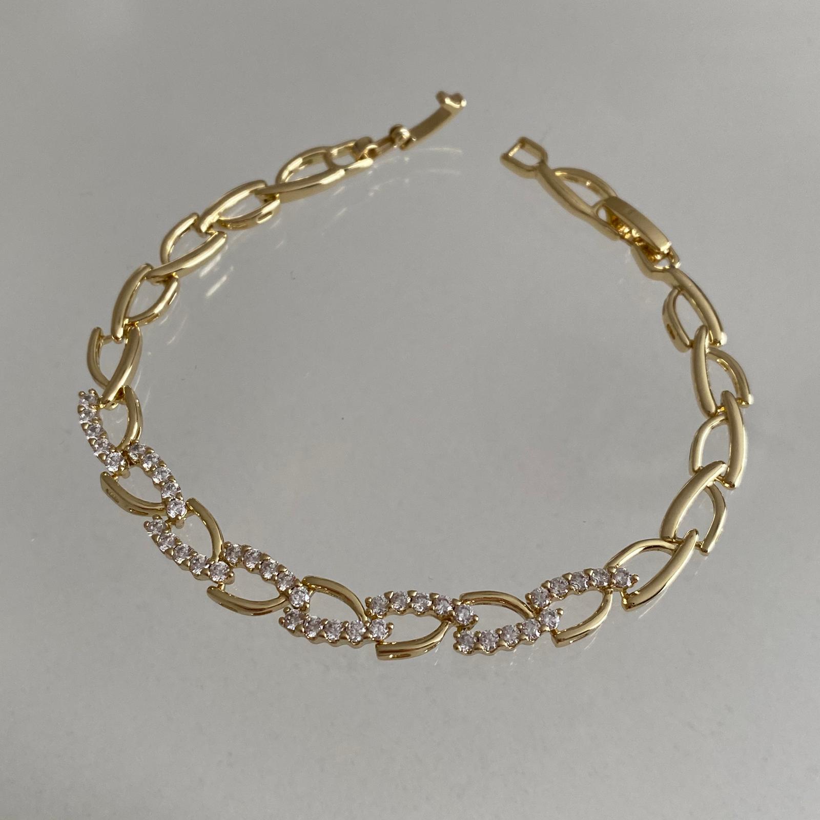 whatsapp image 2025 11 15 at 22.28.48 (1)