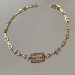 Ortası Taşlı Çerçeveli Vintage Baget Bileklik