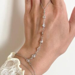 Damla Taş Detaylı Zarif Şahmeran