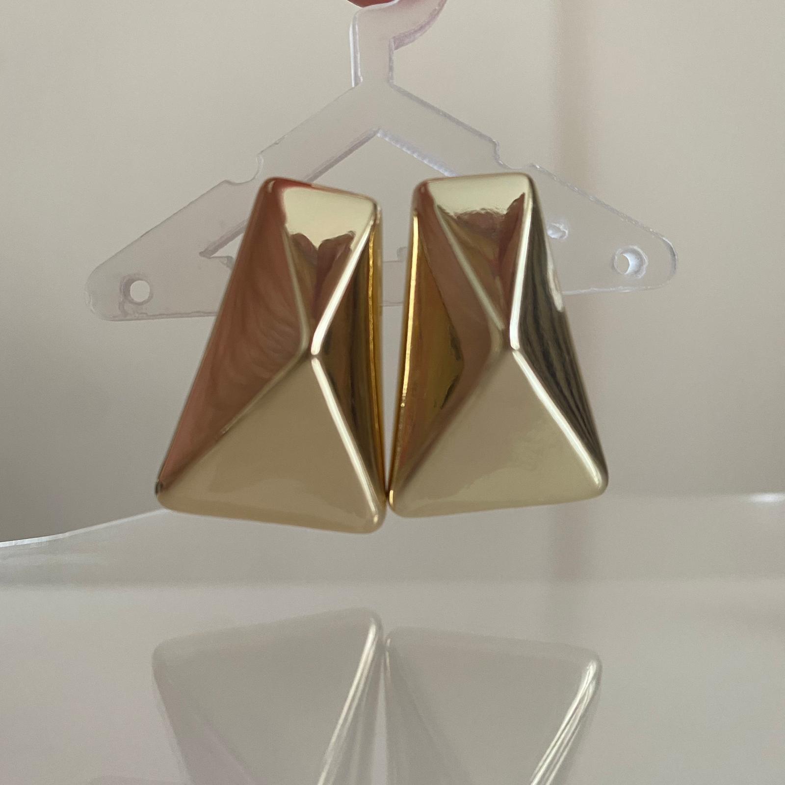 Geometrik Blok Formlu Büyük Küpe