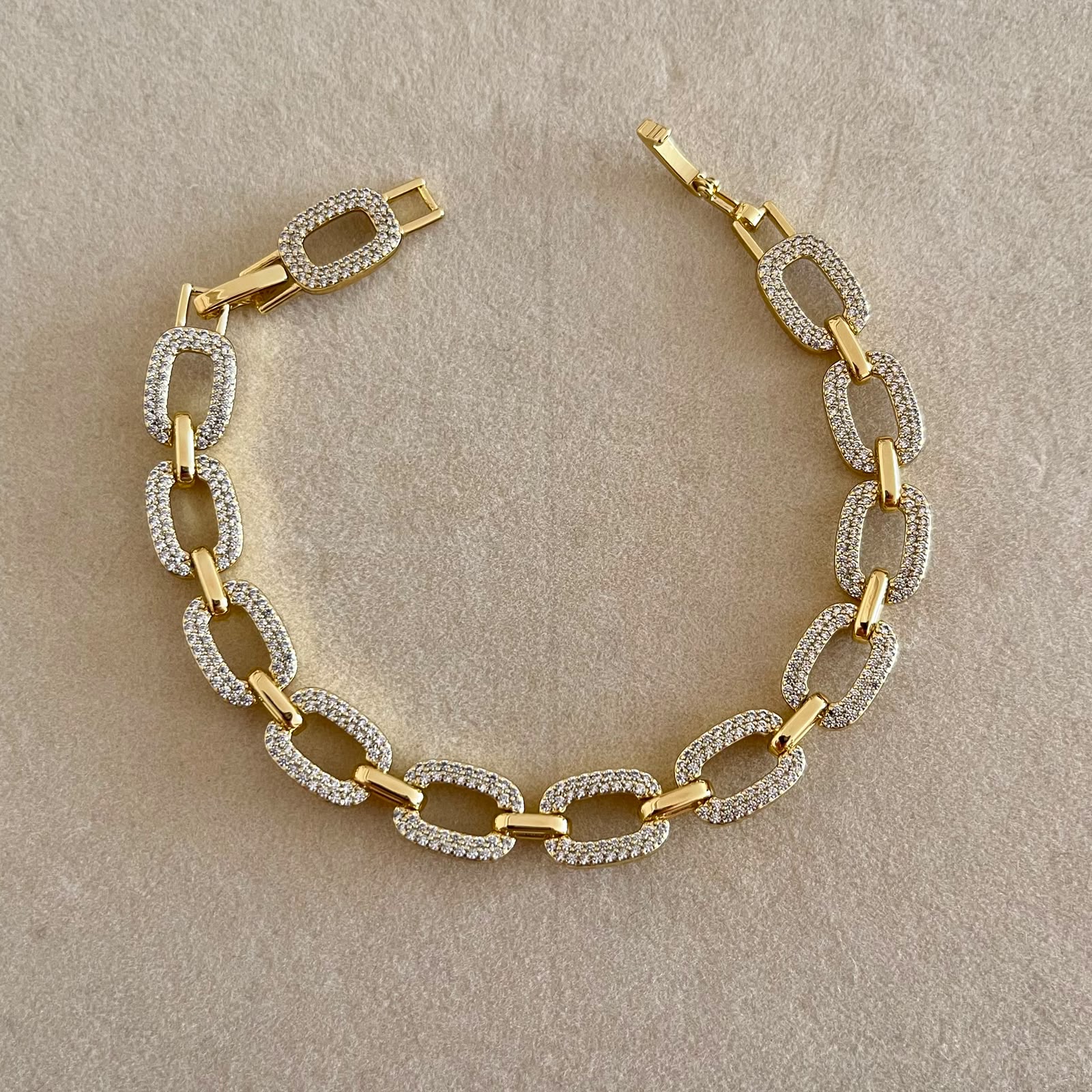 Nerea Halka Gold Bileklik