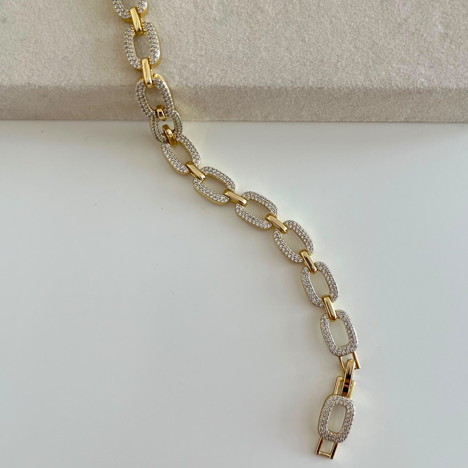 Nerea Halka Gold Bileklik - Görsel 2