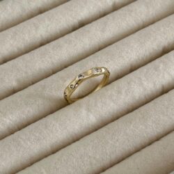 Novalie Minimal Taşlı Gold Yüzük